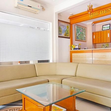 Hôtel Collection O 91380 Golden Mansion à Jakarta Extérieur photo