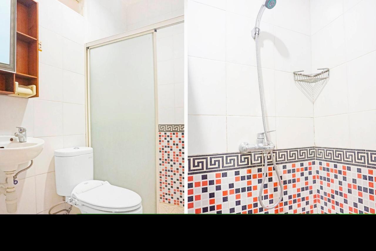 Hôtel Collection O 91380 Golden Mansion à Jakarta Extérieur photo